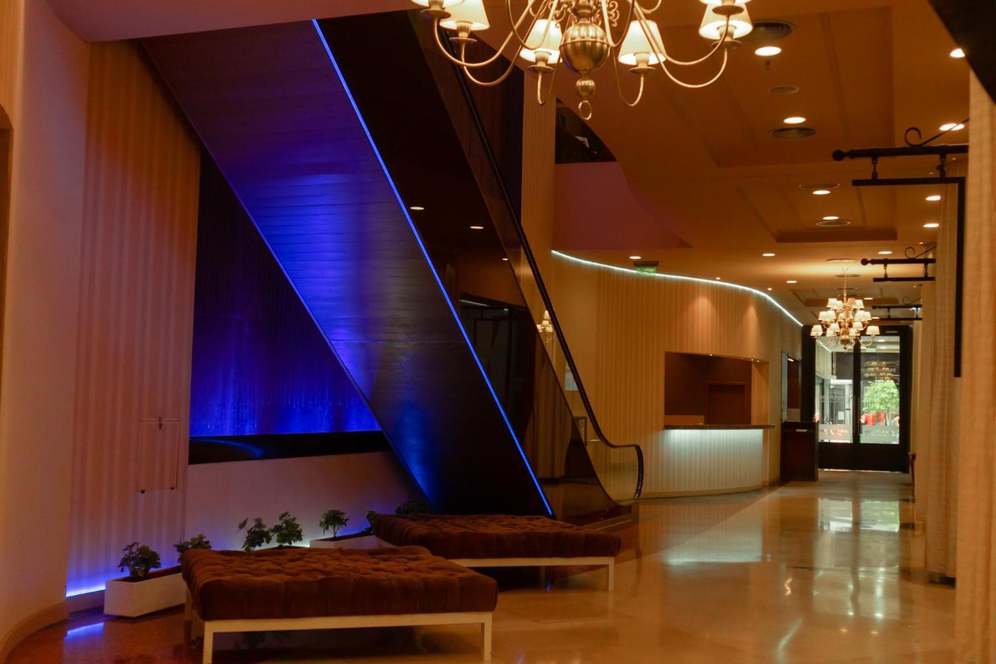 Howard Johnson Plaza By Wyndham Buenos Aires Florida Street Extérieur photo
